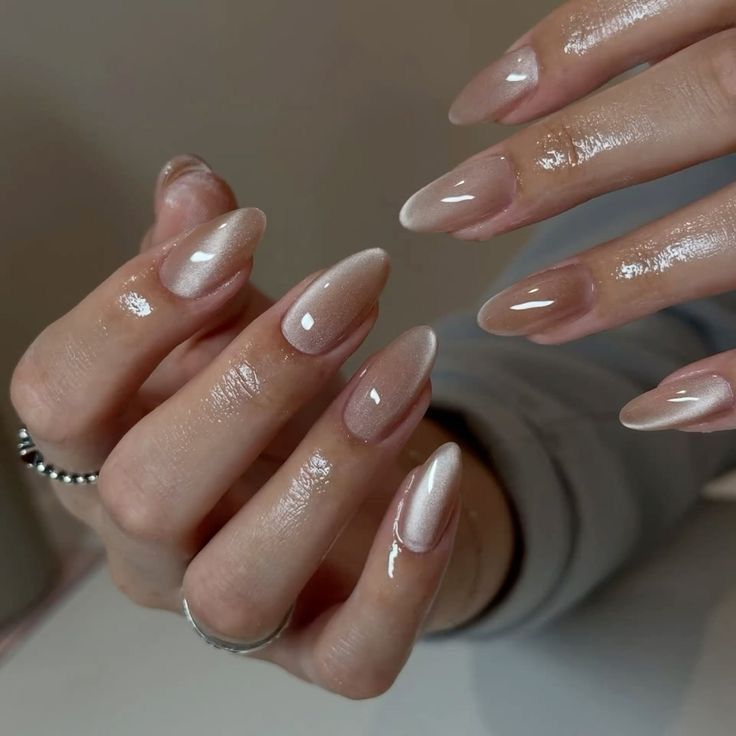 Different Nail Art Designs in 2025 – 11 Trends, Ideas & Styling Tips